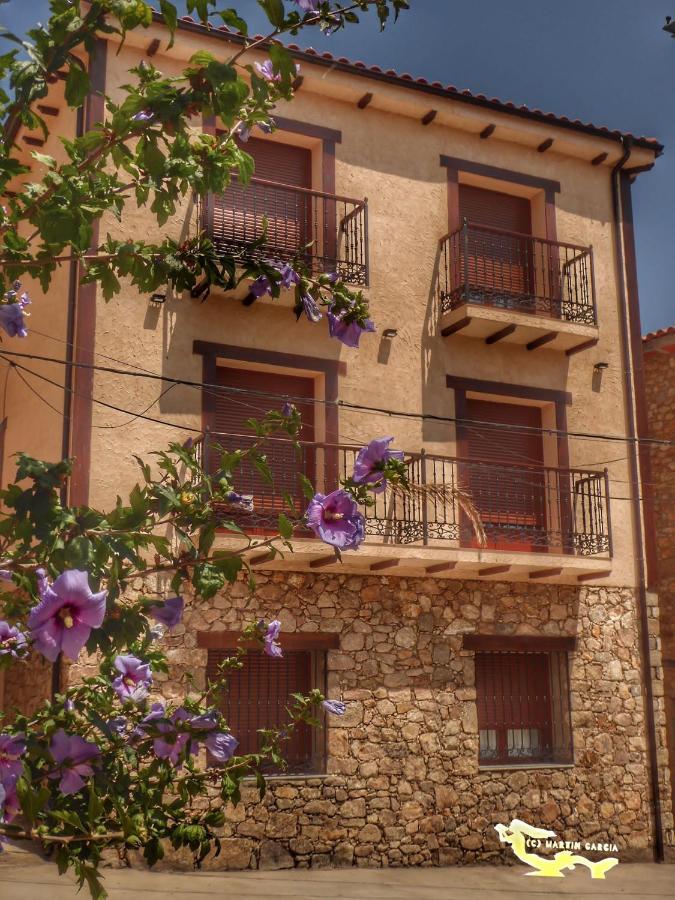Apartamentos El Arenal Acebo Exterior photo