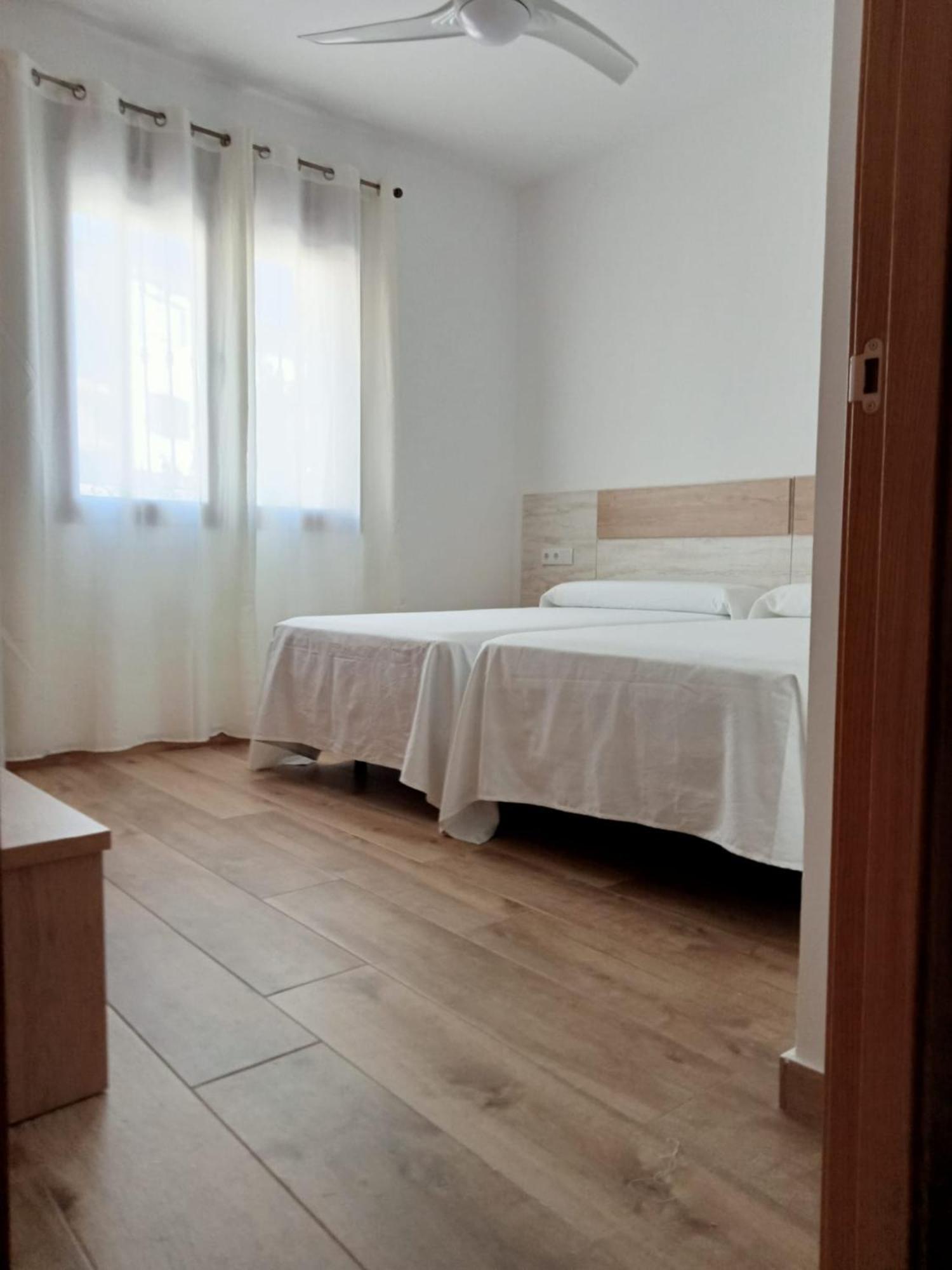 Apartamentos El Arenal Acebo Room photo